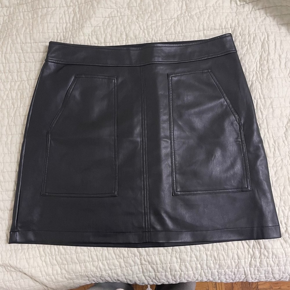 Loft Faux Leather Pocket Shift Skirt
